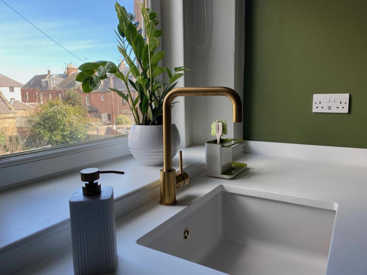 Arbroath Luxury Apartment In Mcm Style מראה חיצוני תמונה